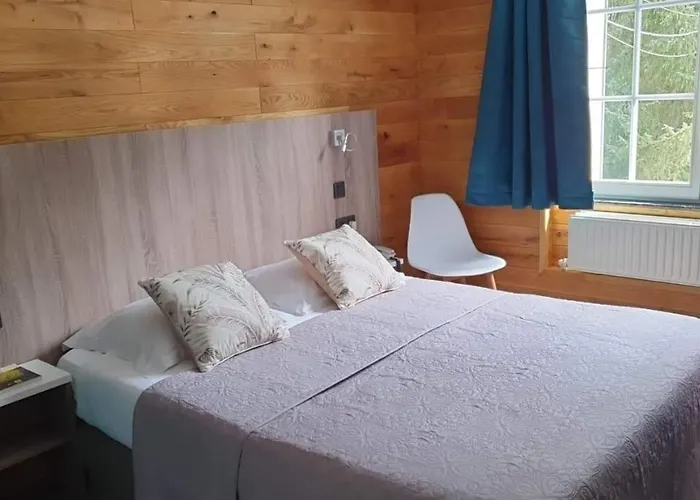 Logis L'Ermitage, Bistrot Des Saveurs Hotel