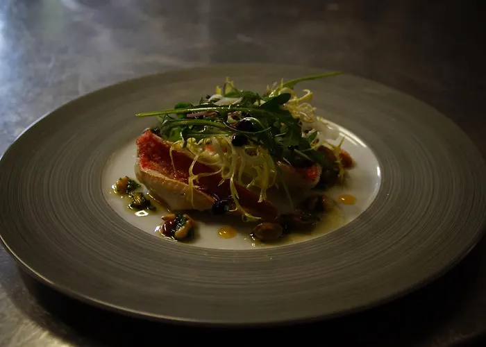 Logis L'Ermitage, Bistrot Des Saveurs Hotel